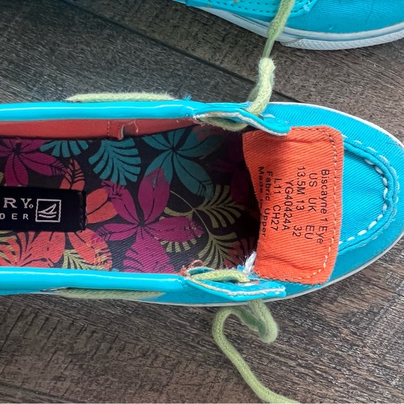 Teal Sperry boat shoes - Picture 4 of 5